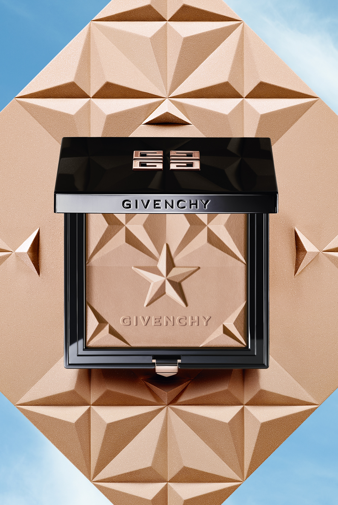 CARLA COSTE / Art Director + Image Maker GIVENCHY – Croisiere