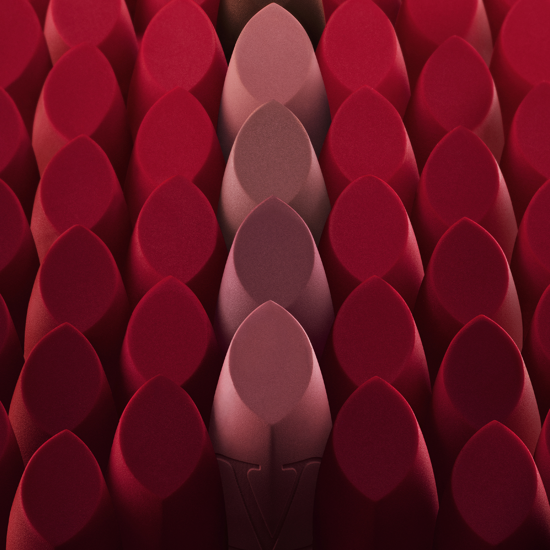 CARLA COSTE / Visual Designer Valentino Beauty Instagram
